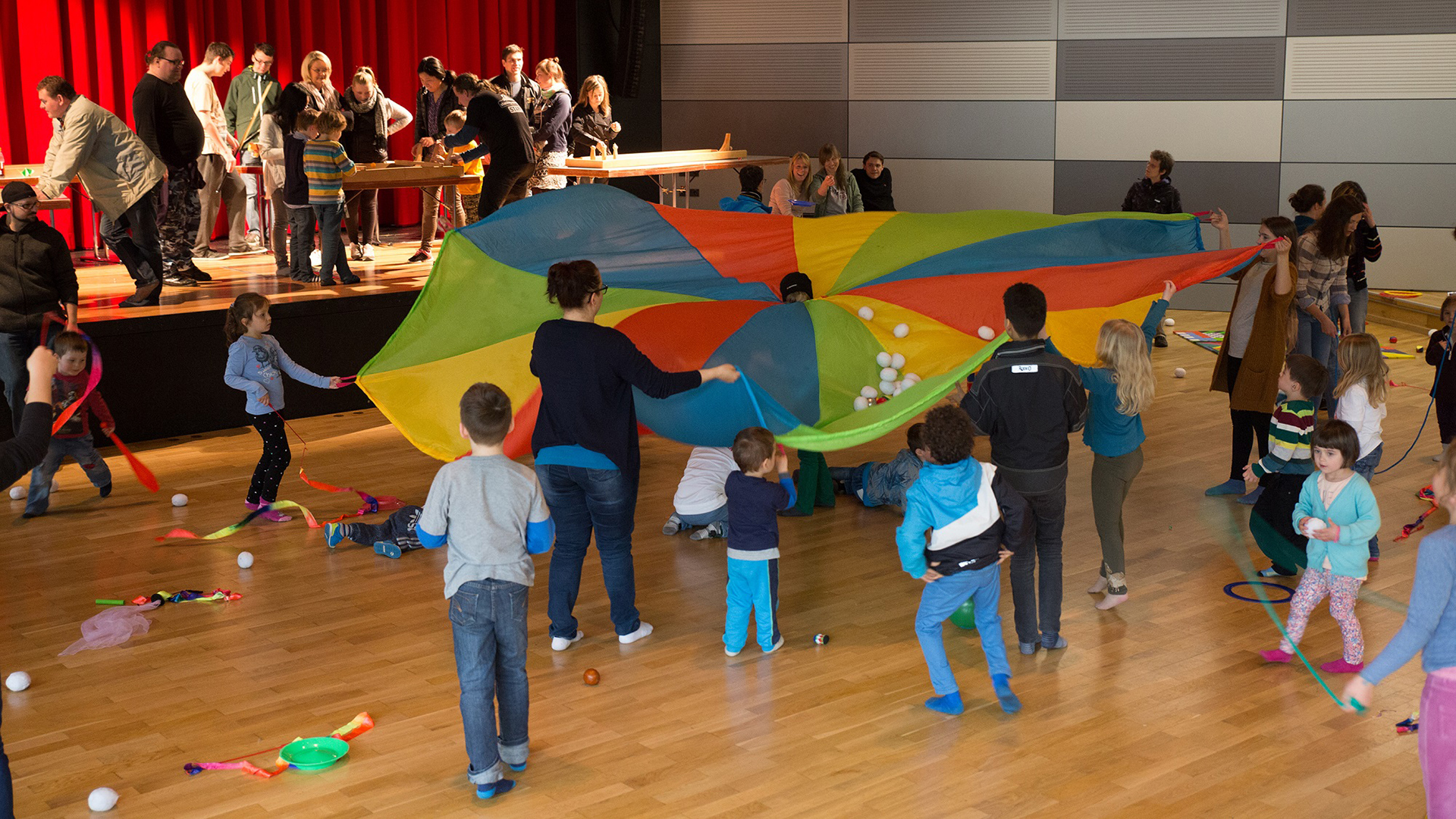 Macht Spiele! mit wundersam anders